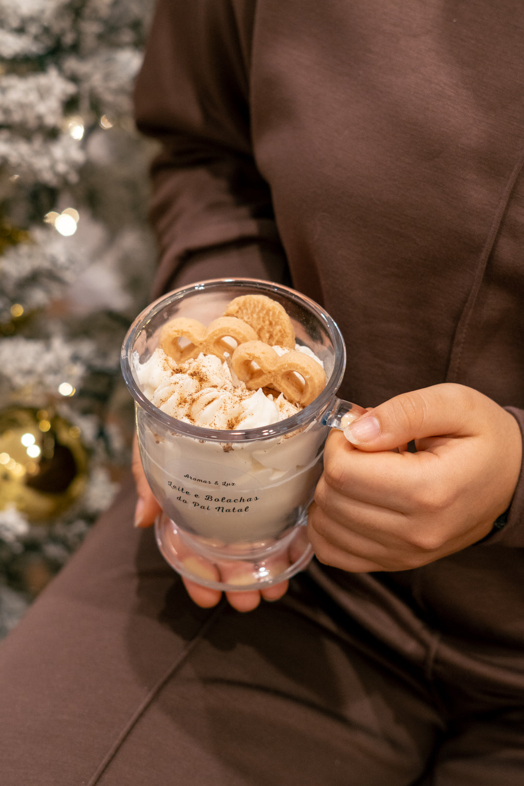 Vela Caneca: Leite e Bolachas do Pai Natal (Bolacha e Canela)