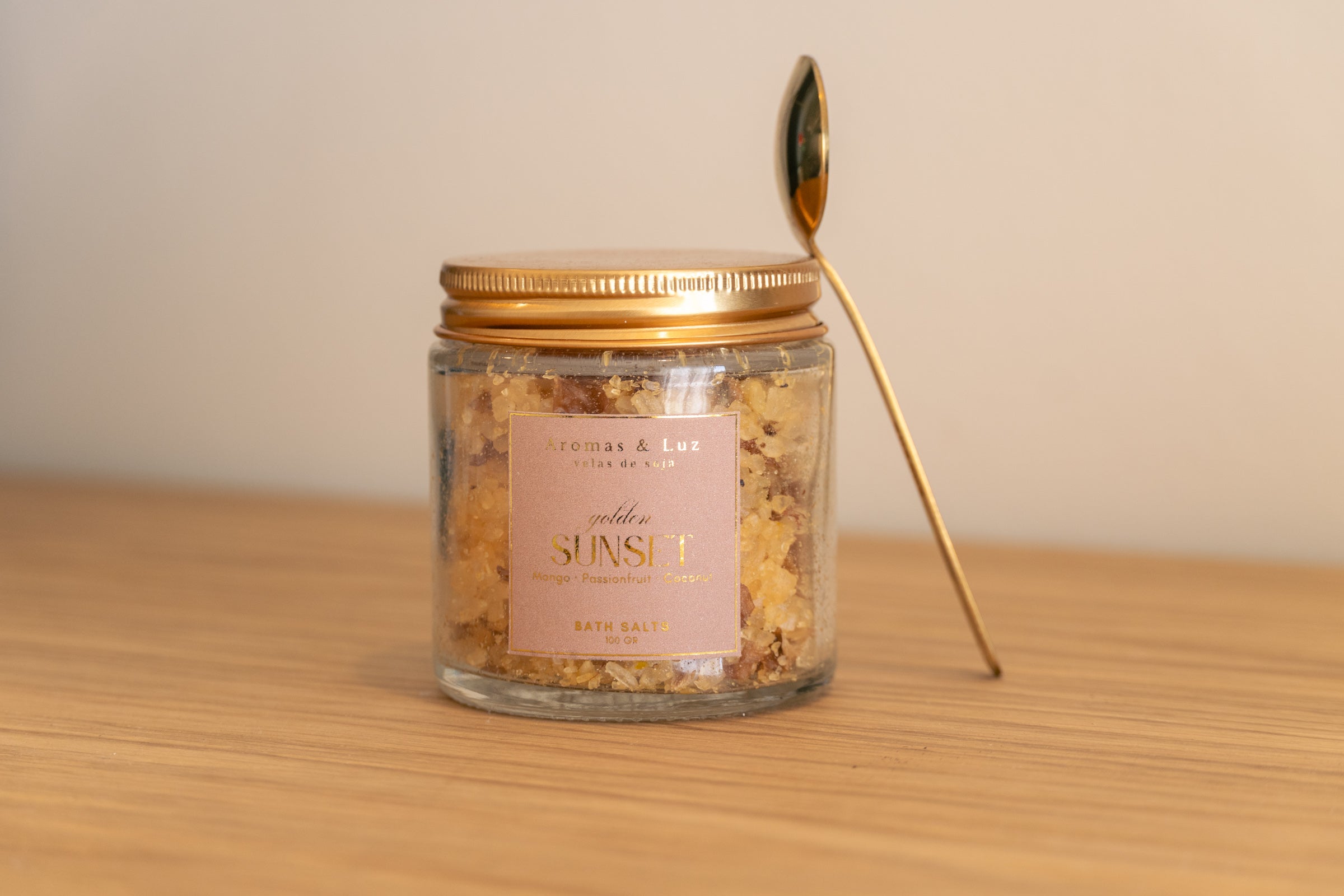 ⁠Sais de Banho 100g (c/ Colher Dourada) - Nova coleção