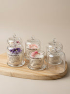 Vela de Páscoa para Madrinha com Cúpula de Vidro - Flores secas rosa